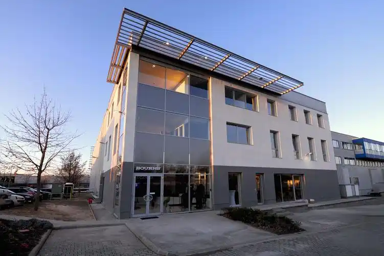 Bourns推出全新兩款大電流共模扼流圈(圖1) 9-251011150959519.png