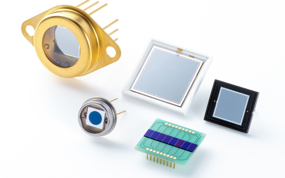 以光電二極管PD切入,詳解雪崩二極管APD的增益(圖3) 1-2601191G452630.jpg